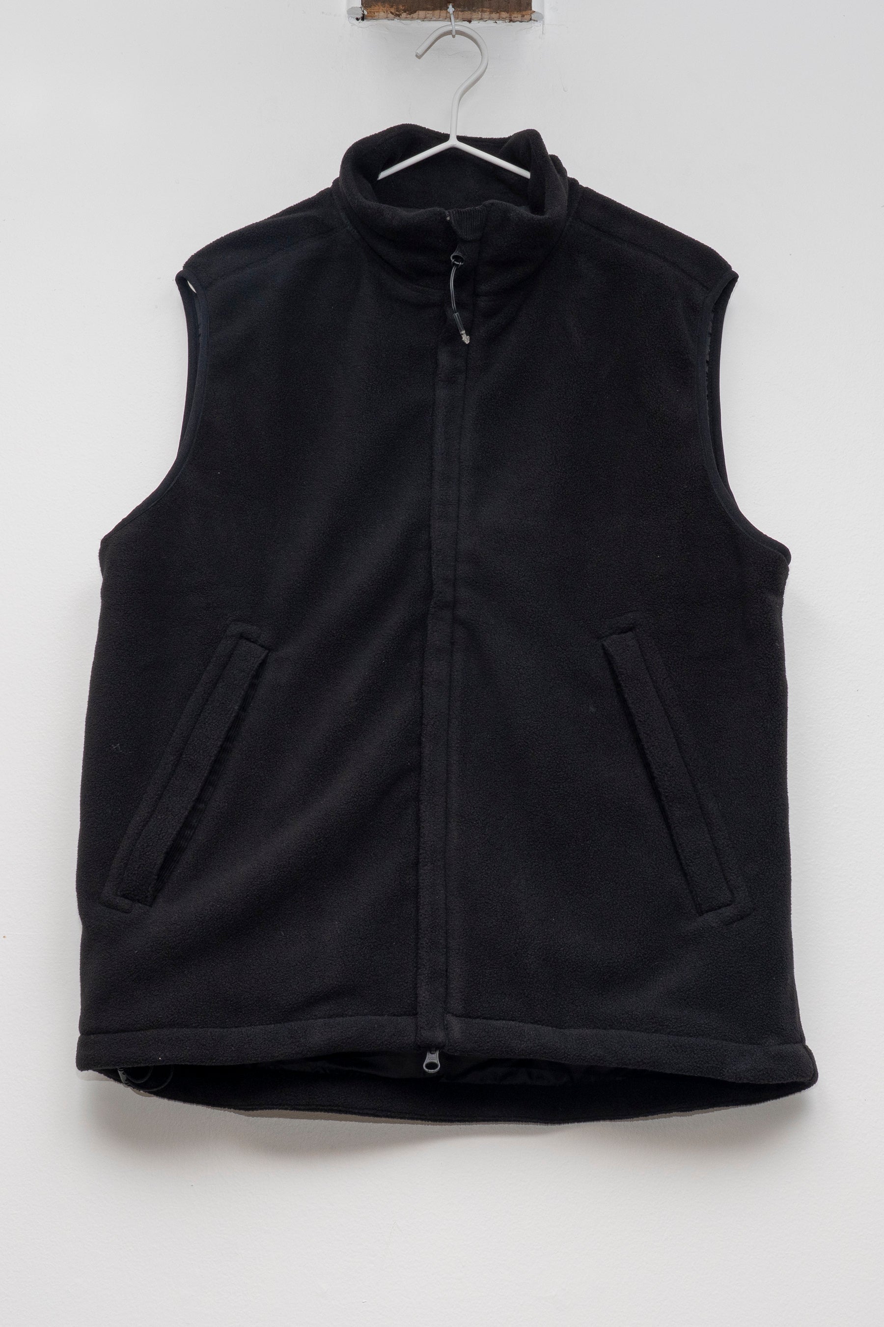 NEITHERS - SURVIVOR FLEECE VEST IN BLACK – understory-shop