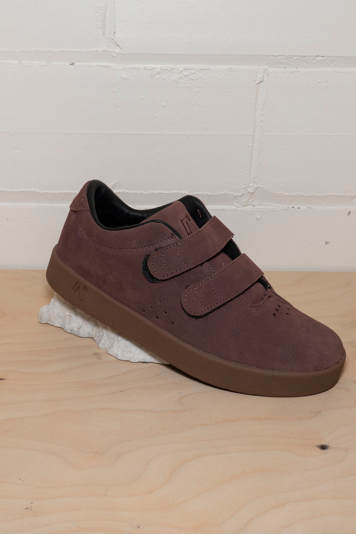 ARETH - I VELCRO IN DARK BURGUNDY – understory-shop