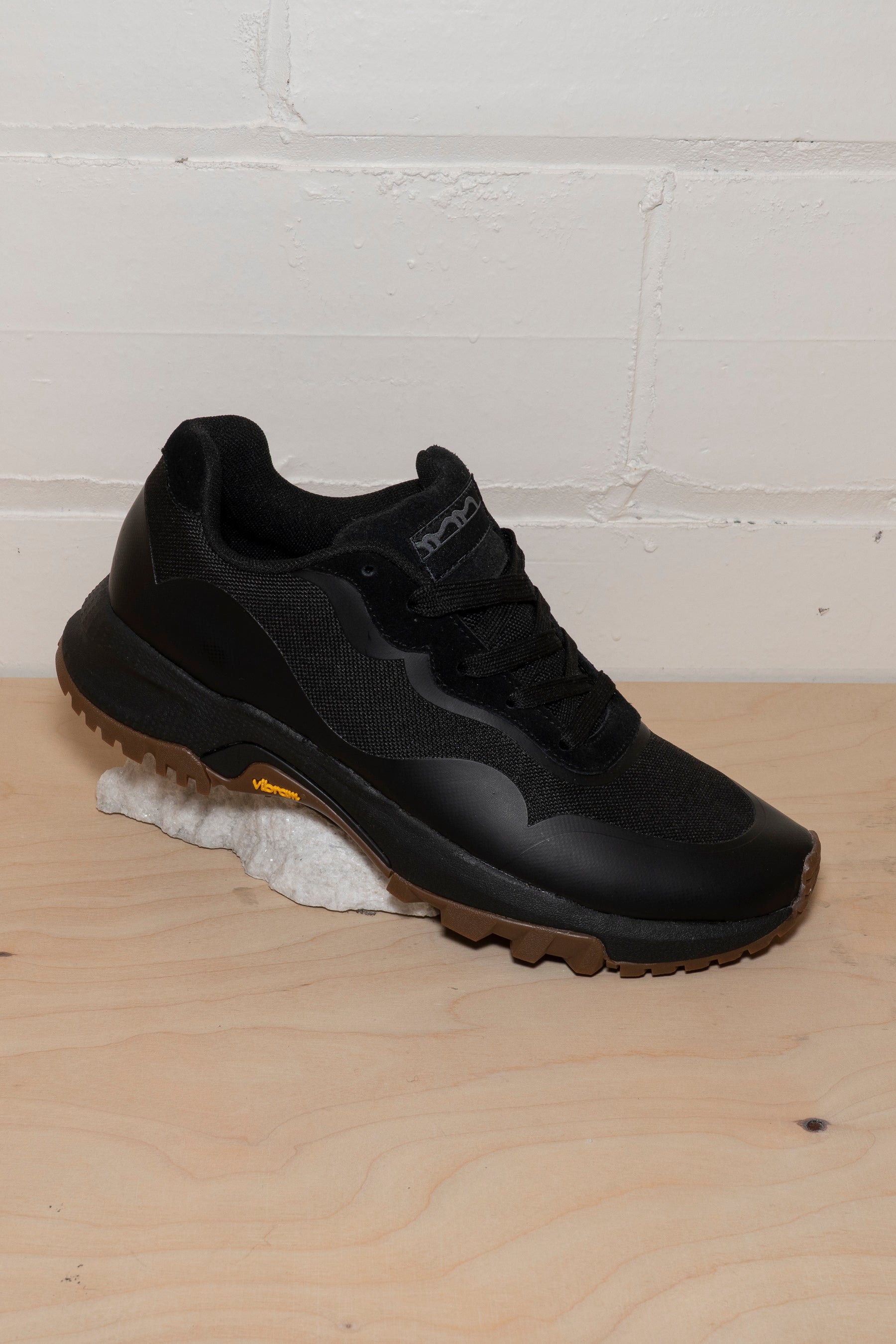 ARETH - KLOUD TRAIL IN ONYX – understory-shop