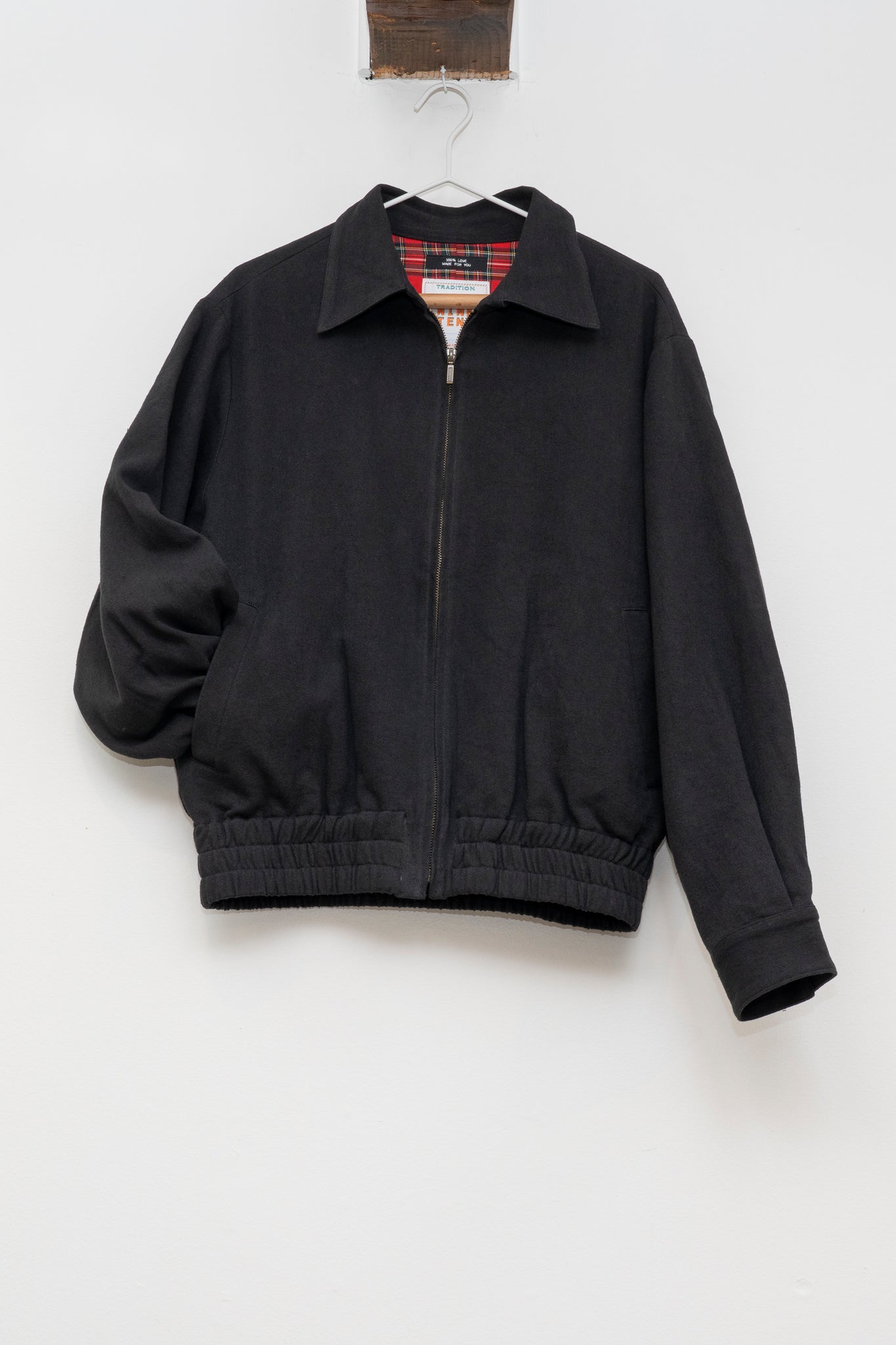 RICE NINE TEN - ZIP UP BLOUSON IN BLACK