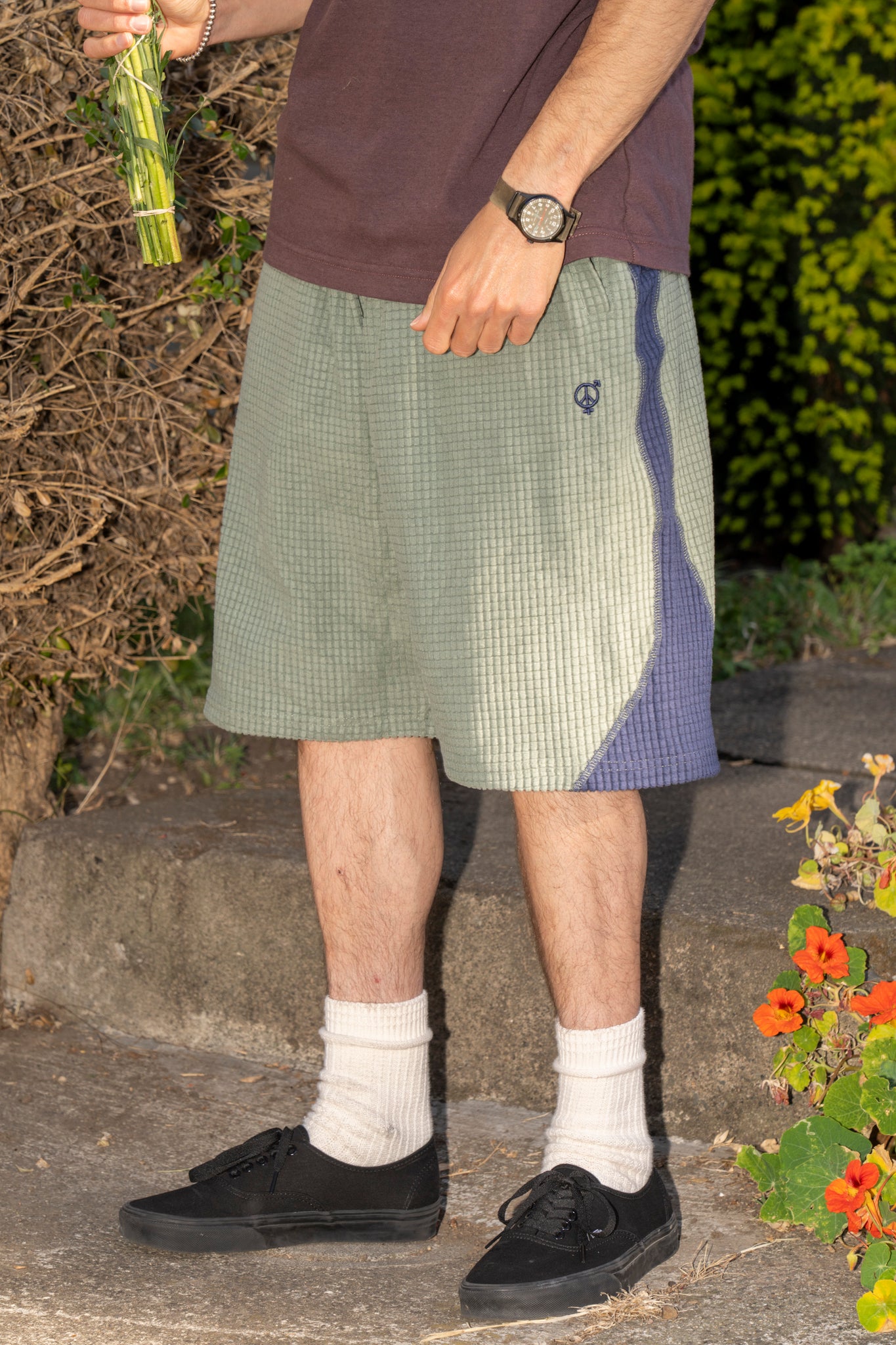 SEXHIPPIES - GRID FLEECE SHORTS IN SAGE/NAVY – understory-shop