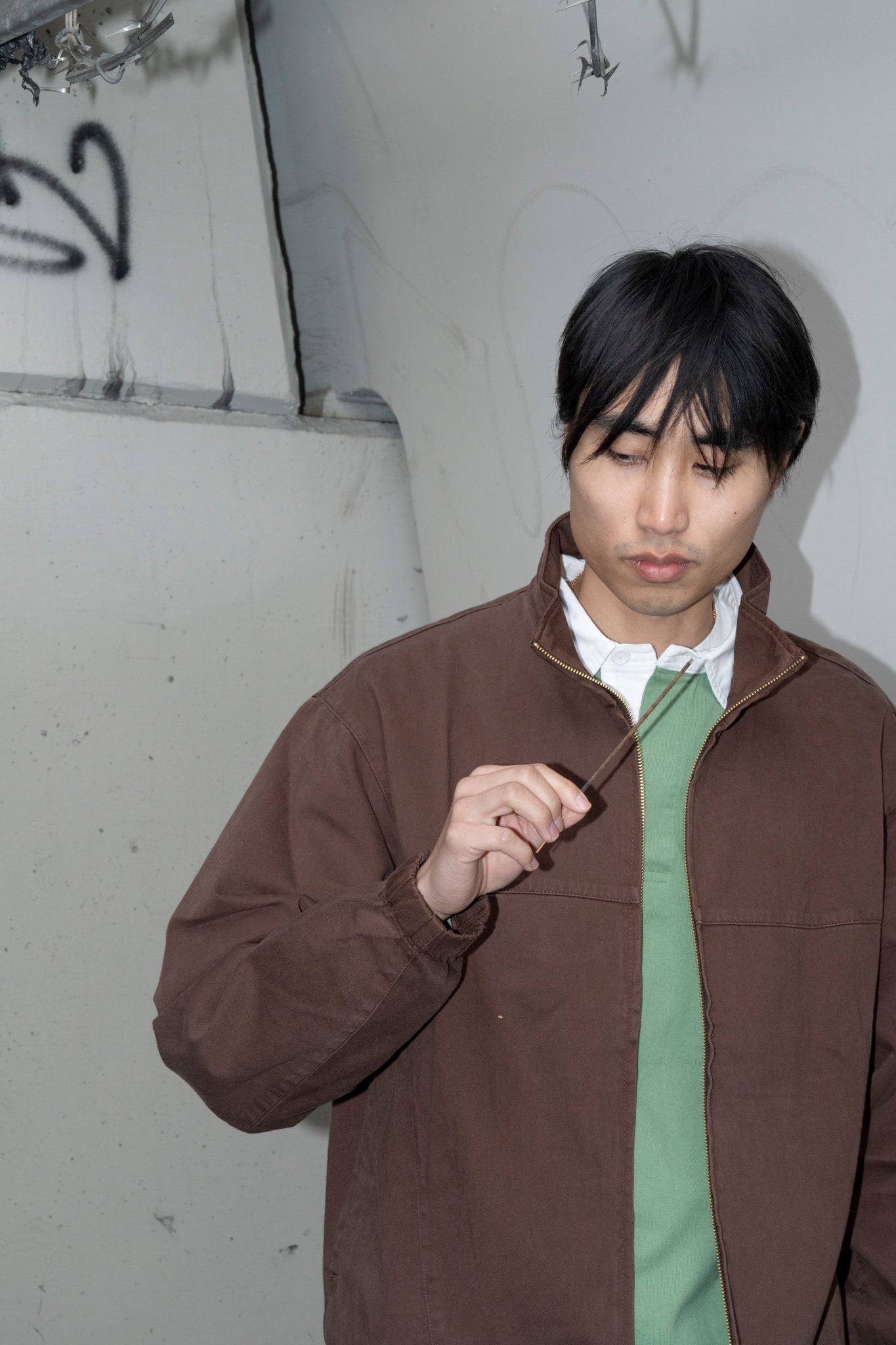 GRAMICCI - TWILL AROUND JACKET IN TOBACCO