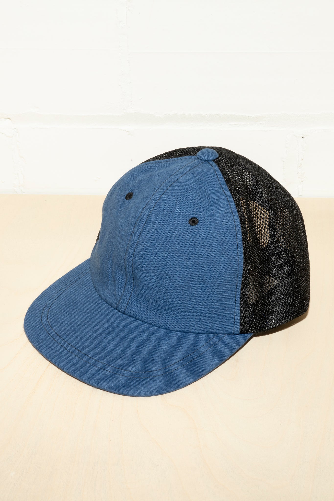 JHAKX - MESH HAT IN BLUE