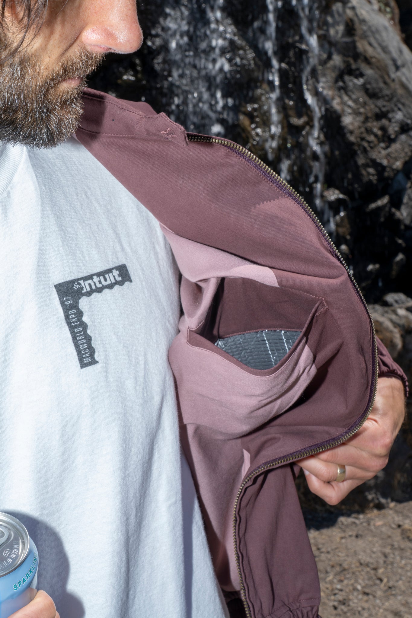 JHAKX - KEEP COOL DRIZZLER JACKET SMOKE BROWN