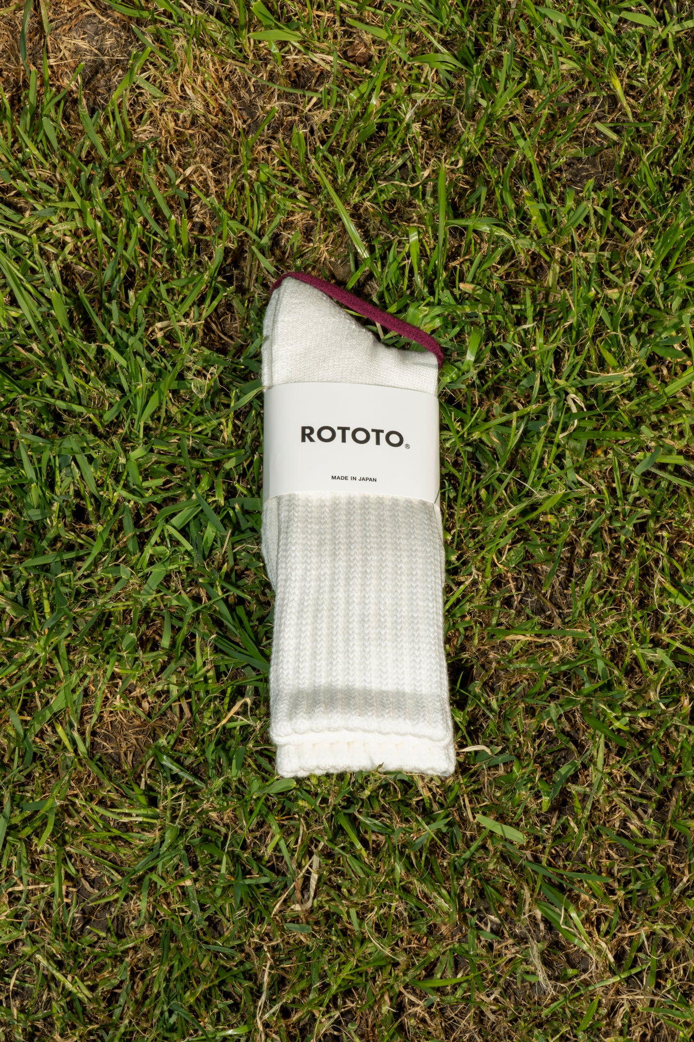 ROTOTO - LOOSE PILE CREW IN WHITE