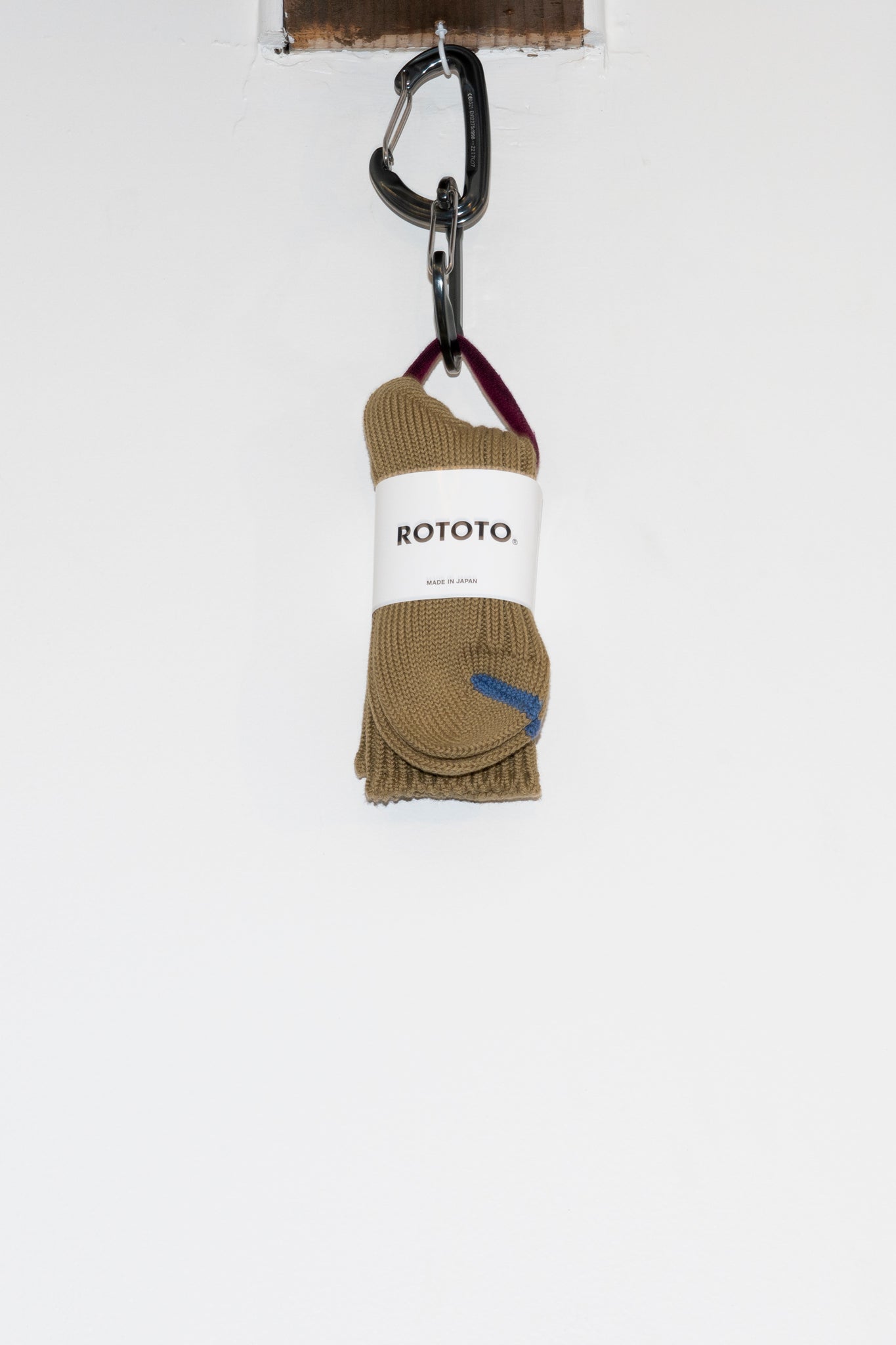 ROTOTO - CHUNKY RIBBED SOCK IN OLIVE