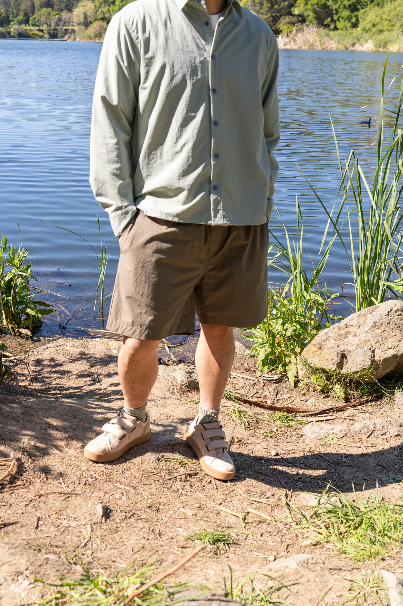SATTA - SLACK SHORT IN SMOKE GREY